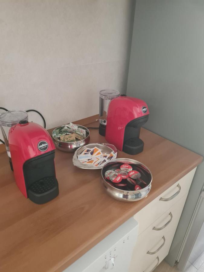 Monti Guest House Альгеро Экстерьер фото